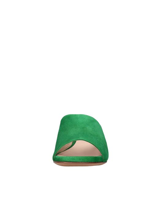  CHIE | LADELA ANTEVERDE